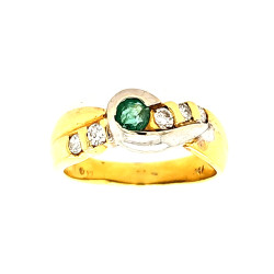 Pre Owned 18ct emerald and Diamond Ring ZP806